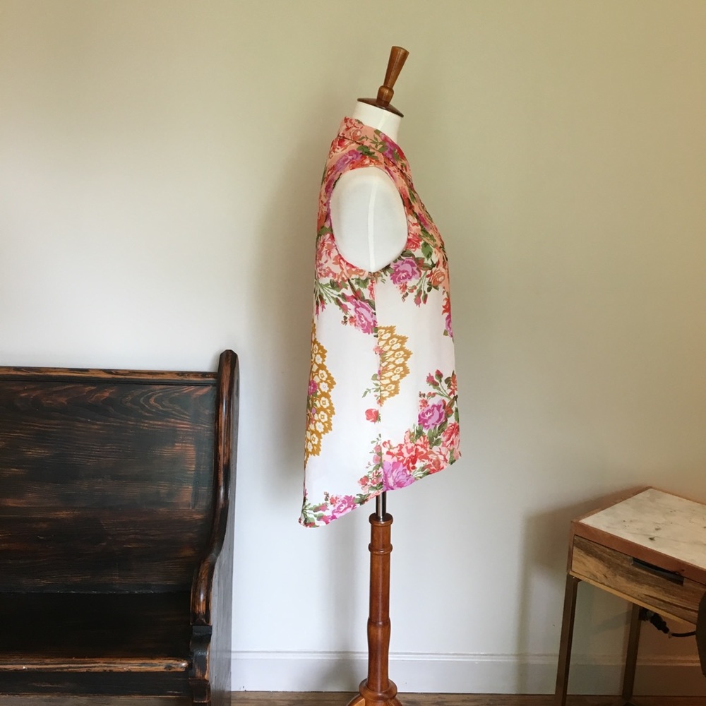 🎉 Cato Floral High Low Sheer Tank Top - Picture 3 of 7